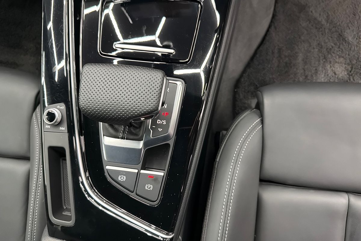 2021 Audi A5 45 TFSI S line F5