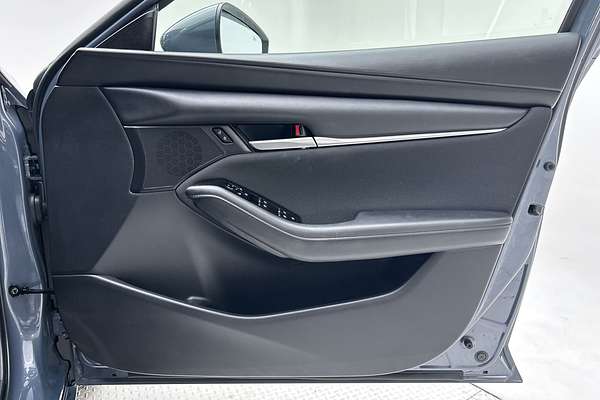 2021 Mazda 3 G20 Pure BP Series thumb-18