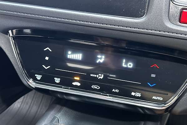 2015 Honda HR-V VTi thumb-16