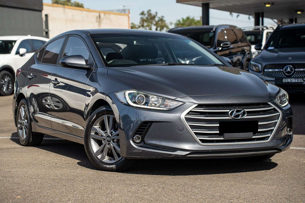 2017 Hyundai Elantra Active AD