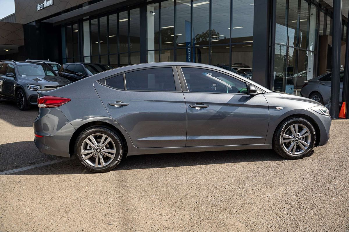 2017 Hyundai Elantra Active AD