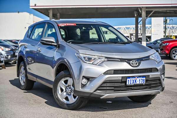 2018 Toyota RAV4 GX ZSA42R