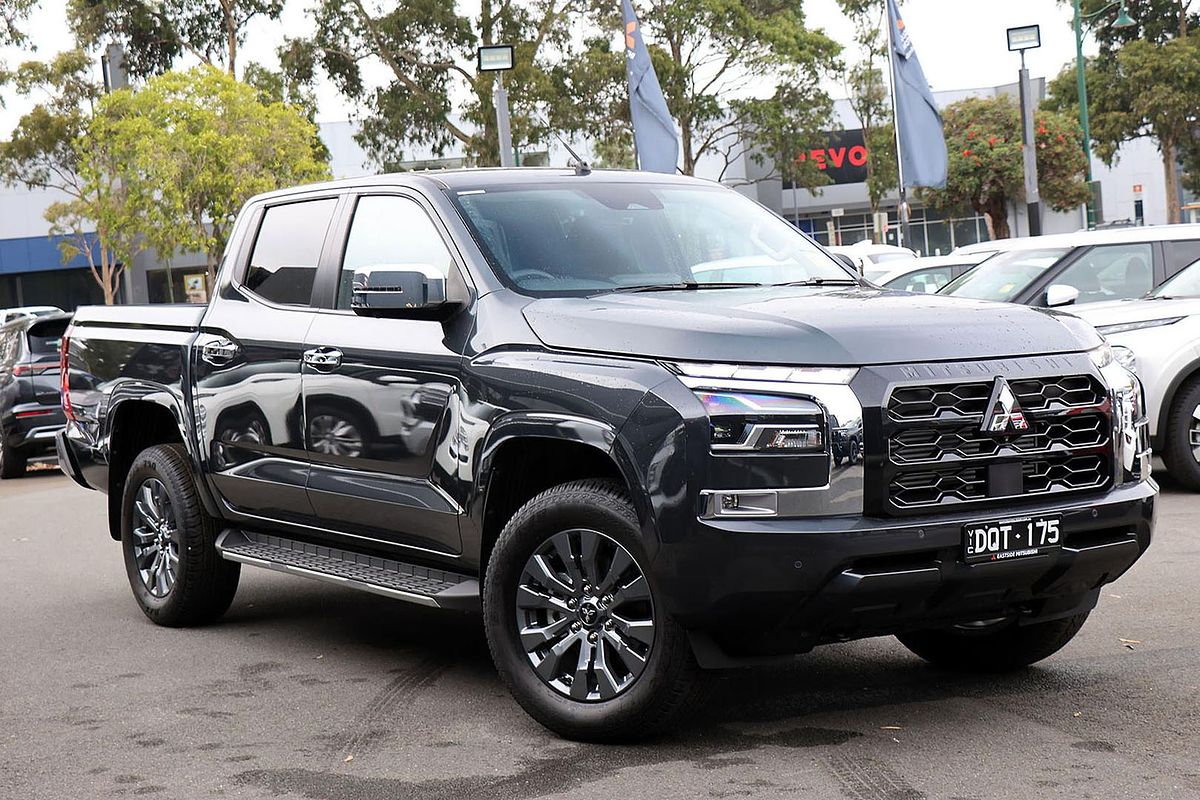 2025 Mitsubishi Triton GLS MV 4X4