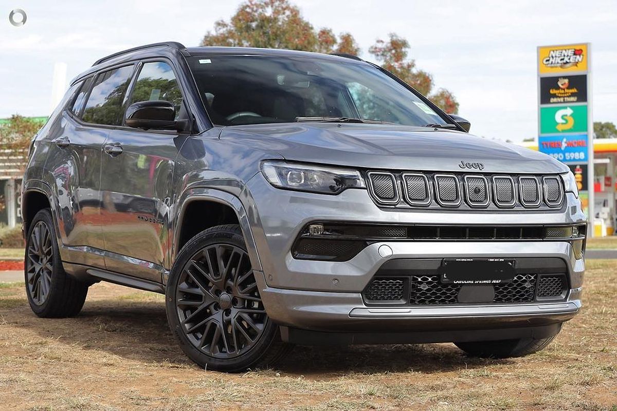 2023 Jeep Compass S-Limited M6