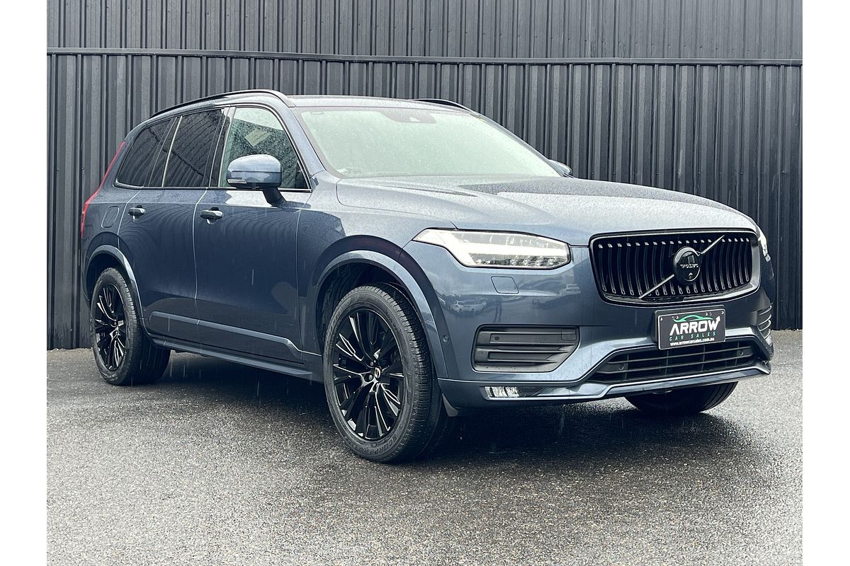 2019 Volvo XC90 T6 Momentum