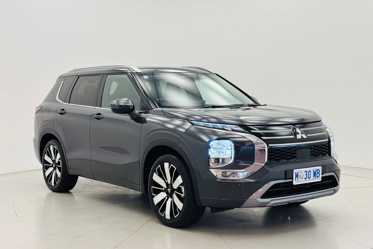 2025 Mitsubishi ZM Outlander EXCEED 2.5L CVT AWD 5ST