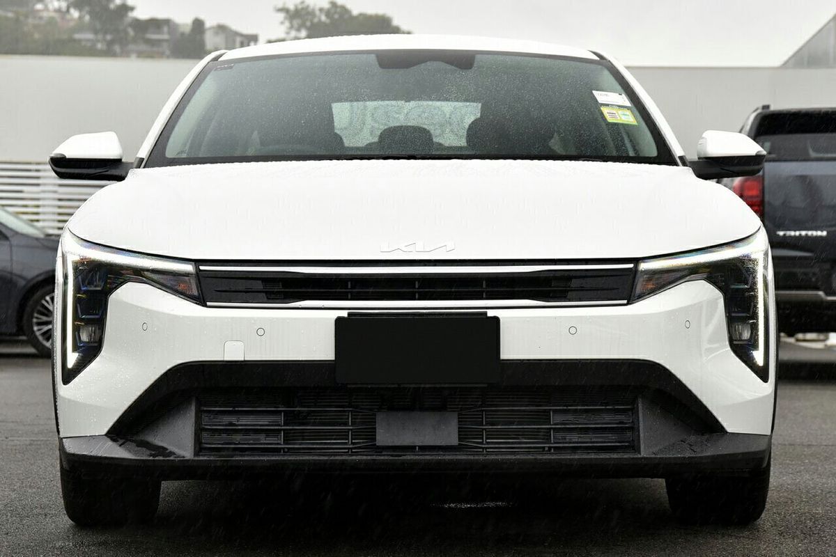 2025 Kia K4 Sport CL4m