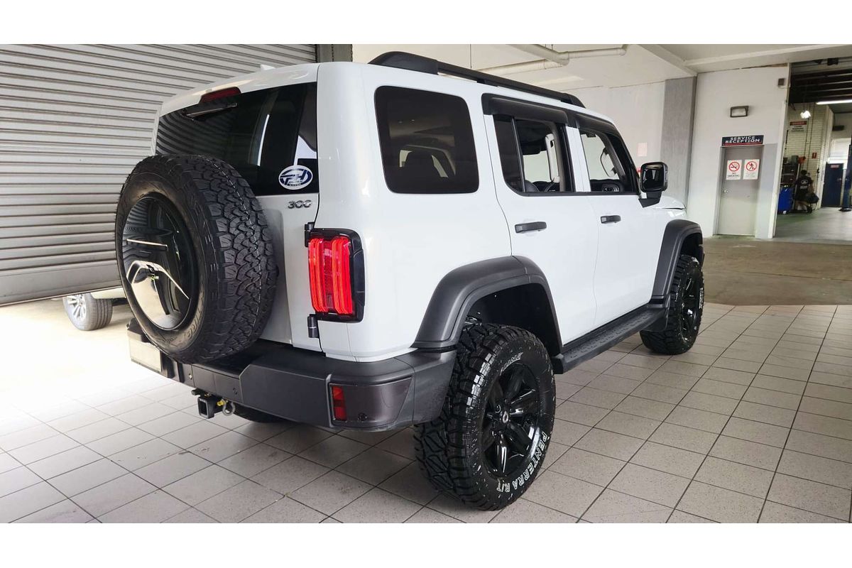 TANK 300 ULTRA PETROL 2.0L T4 TURBO DIRECT F/INJ 8 SP AUTOMATIC 4D WAGON 