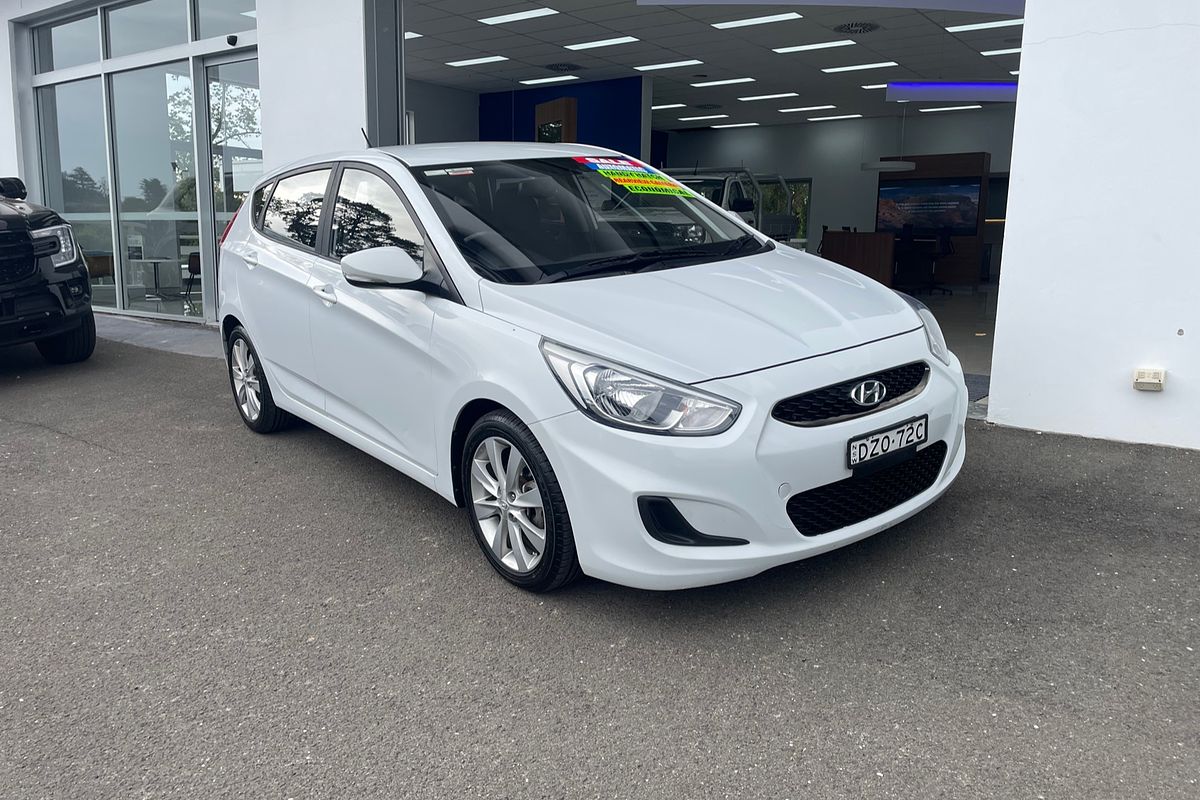 2018 Hyundai Accent Sport RB6