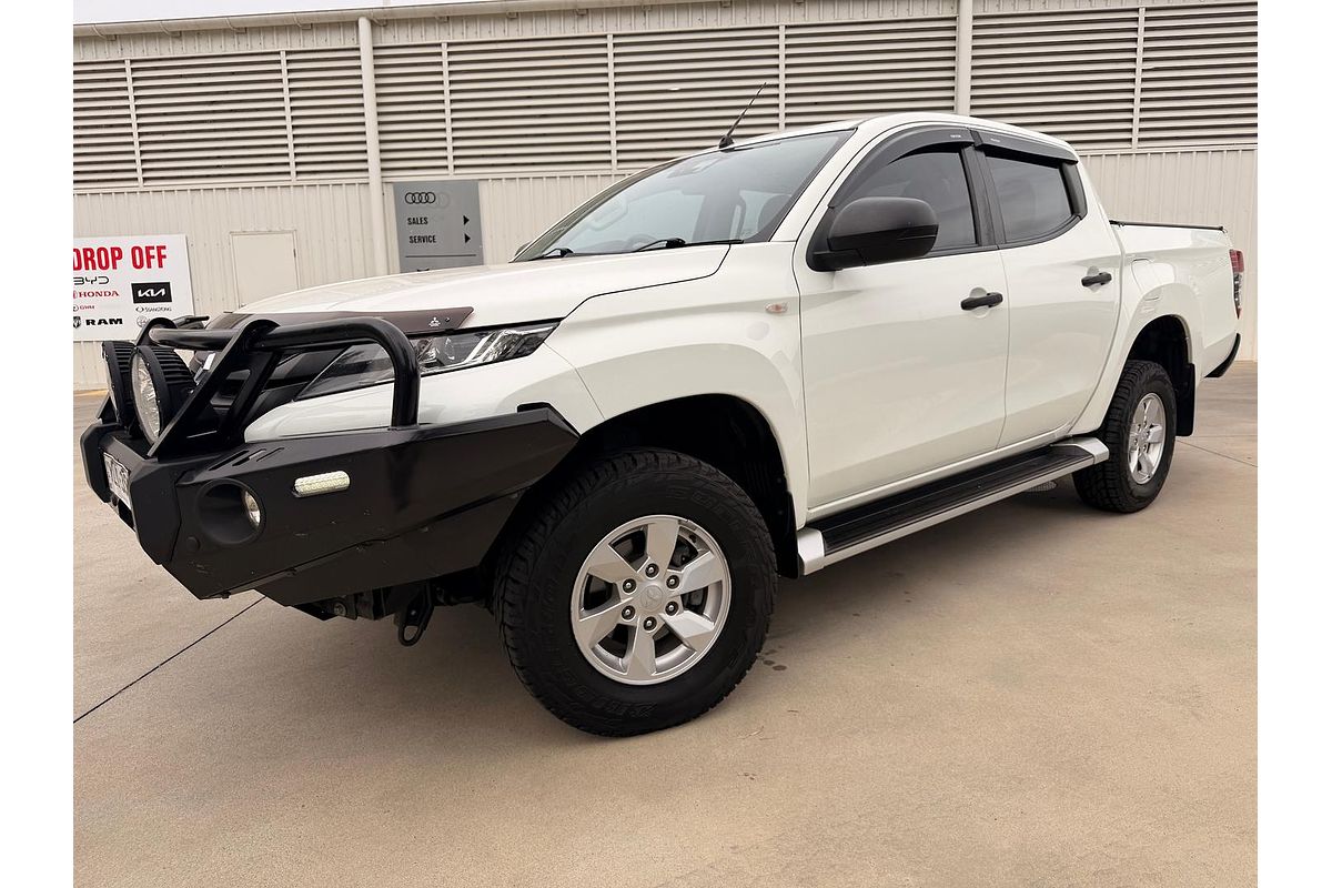 2021 Mitsubishi Triton GLX+ MR 4X4