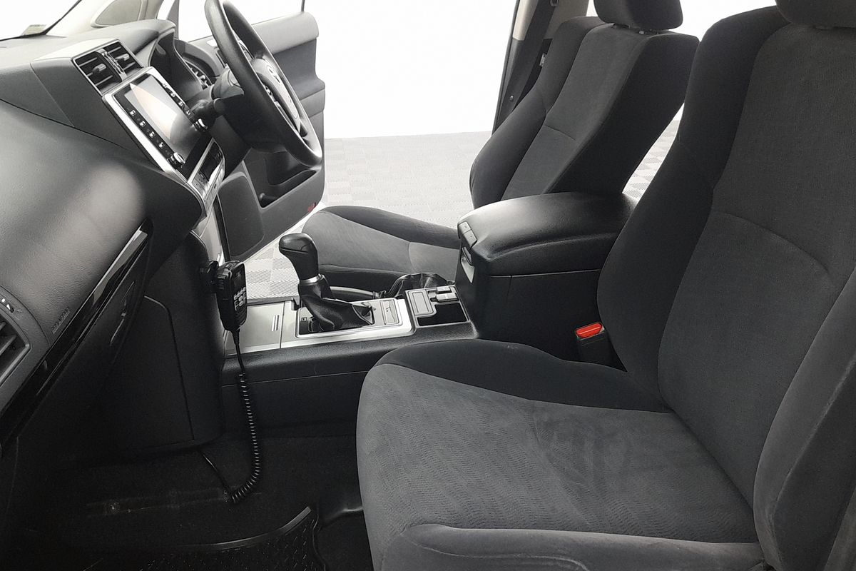 2023 Toyota Landcruiser Prado GX GDJ150R