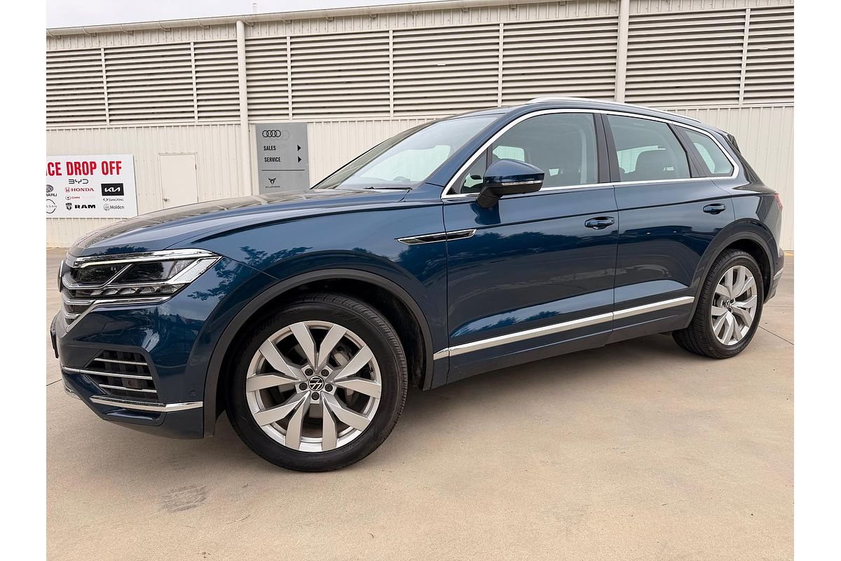 2022 Volkswagen Touareg 210TDI Elegance CR