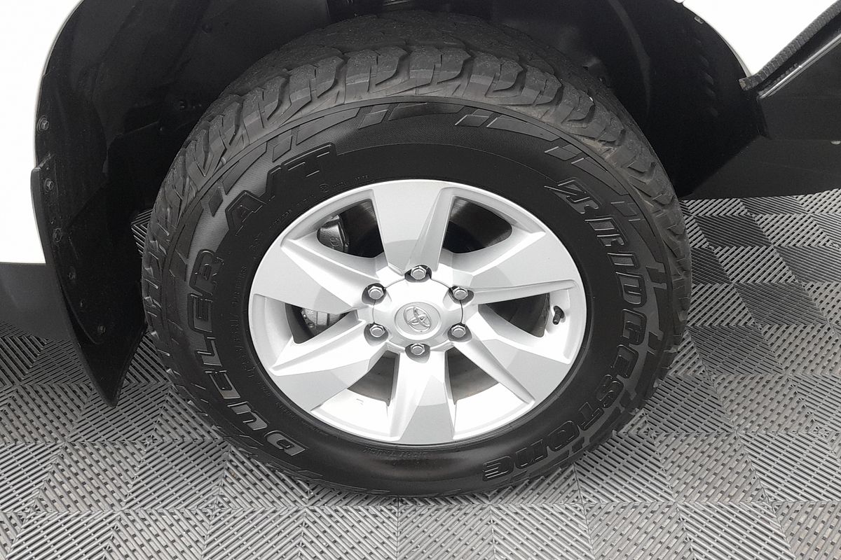 2023 Toyota Landcruiser Prado GX GDJ150R