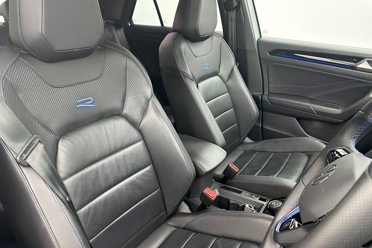 2022 Volkswagen T-Roc R D11