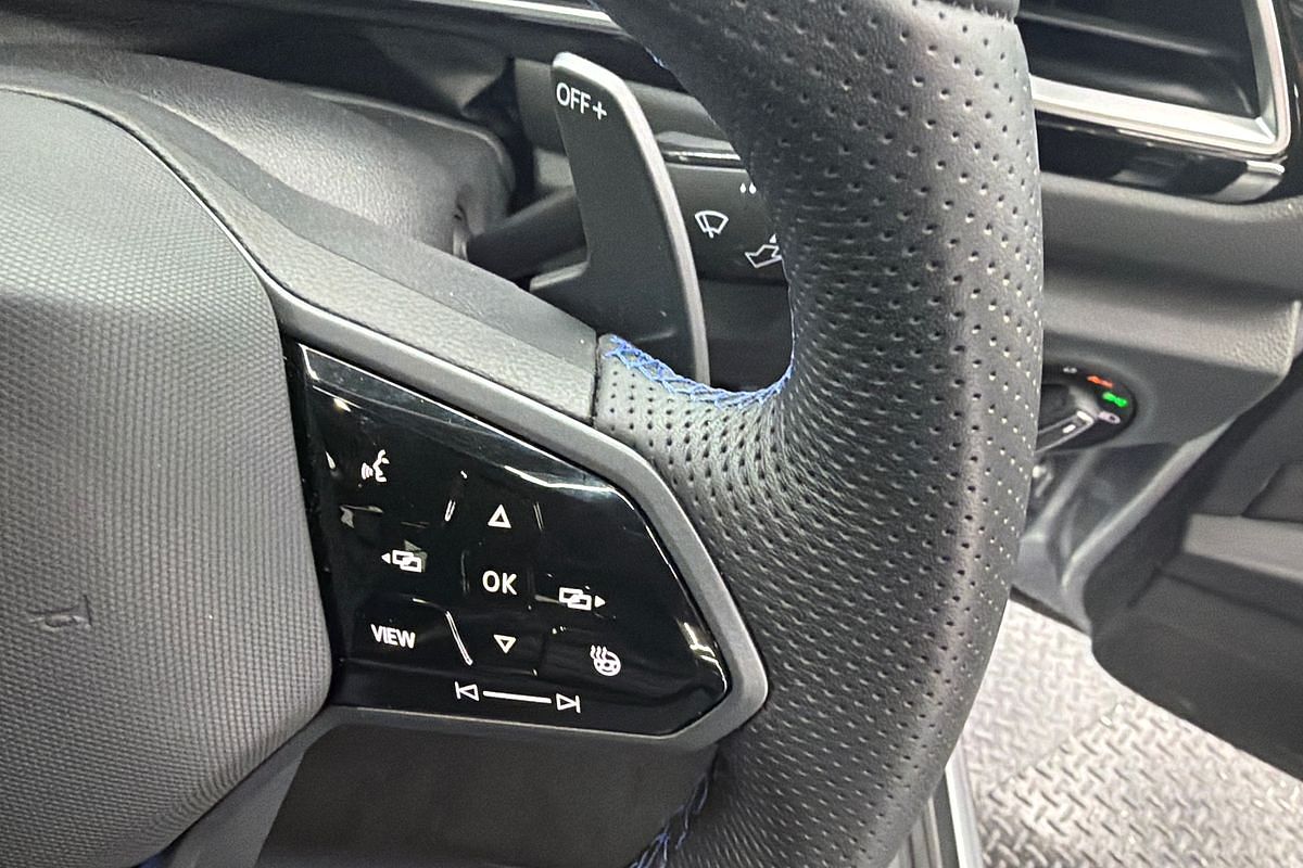 2022 Volkswagen T-Roc R D11