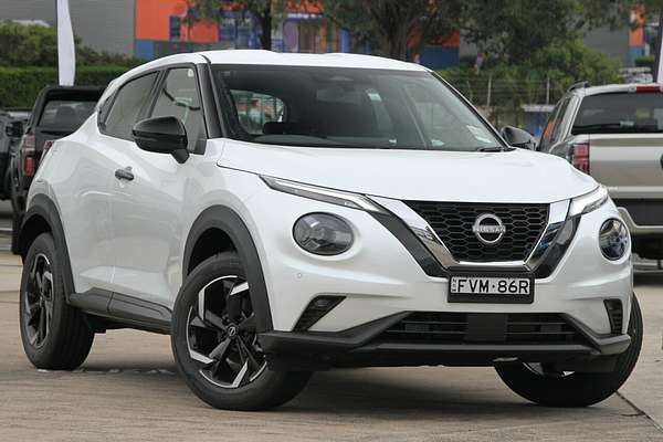 2025 Nissan JUKE ST+ F16