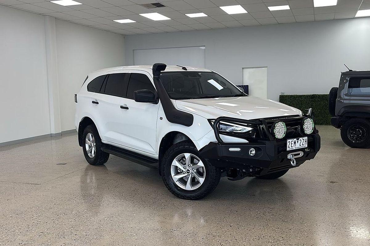 2023 Isuzu MU-X LS-M