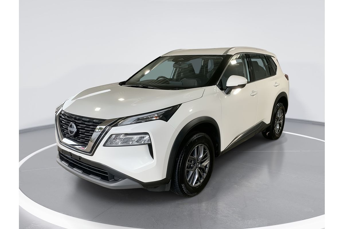 2024 Nissan X-TRAIL ST T33