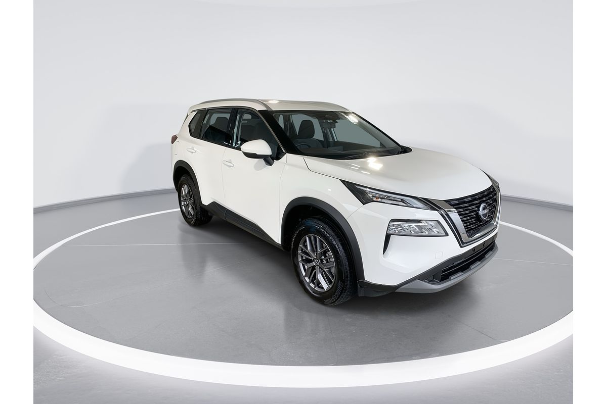 2024 Nissan X-TRAIL ST T33