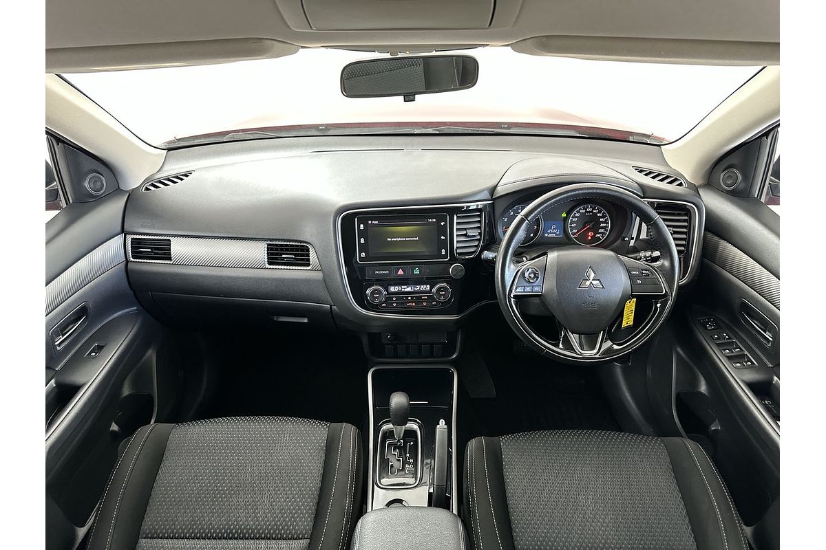 2017 Mitsubishi Outlander LS Safety Pack ZK