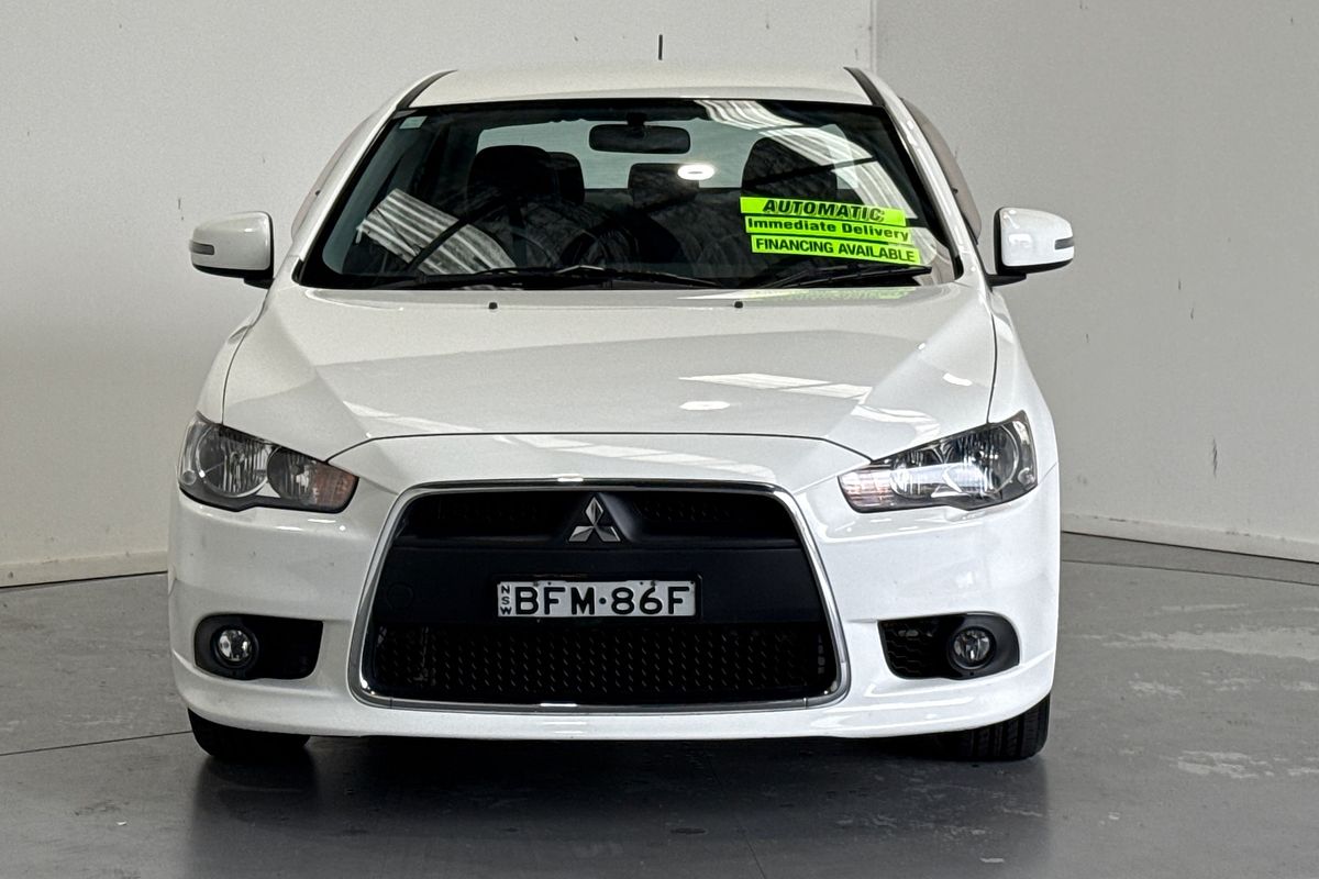 2014 Mitsubishi Lancer LS CJ