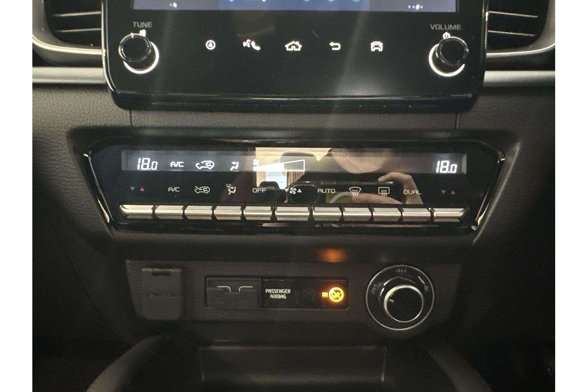 2025 Mazda BT-50 SP TF