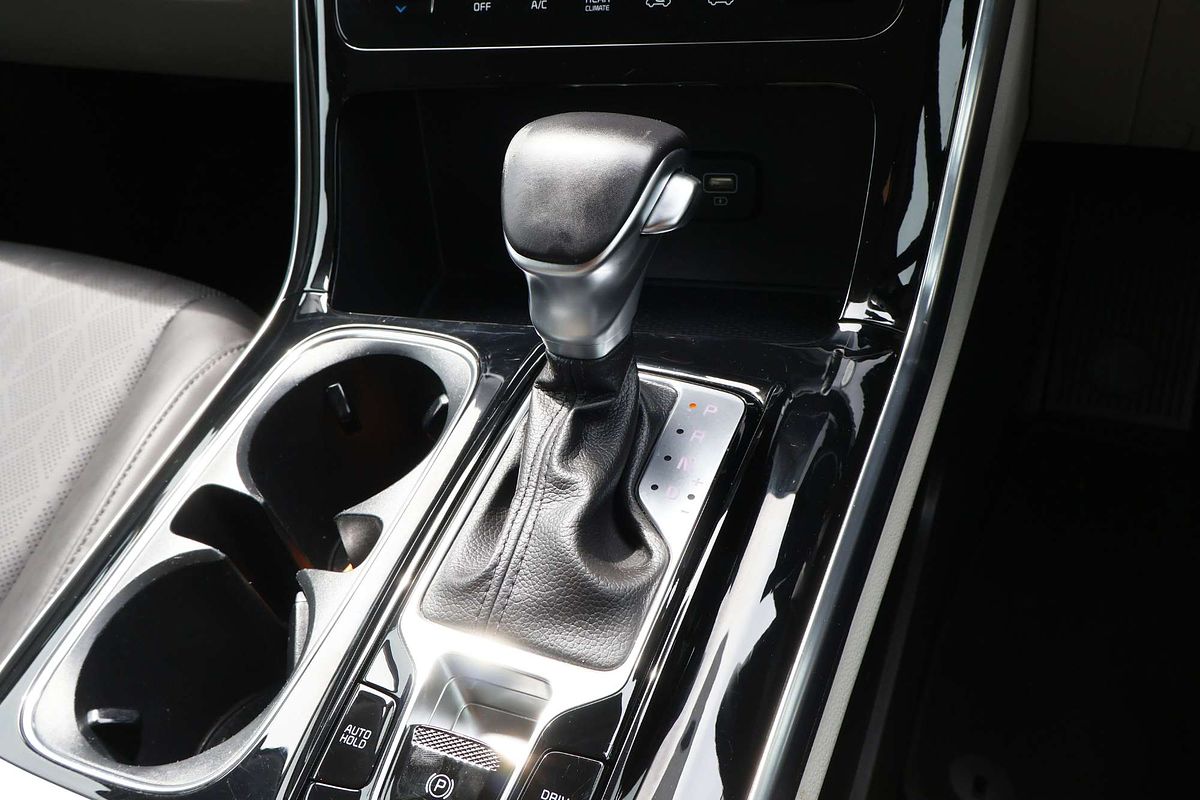 2023 Kia Carnival SLi KA4