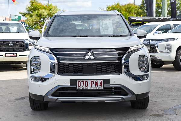 2025 Mitsubishi Outlander Aspire ZM thumb-2