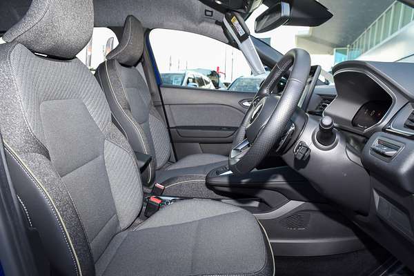 2025 Mitsubishi ASX Aspire XE thumb-9