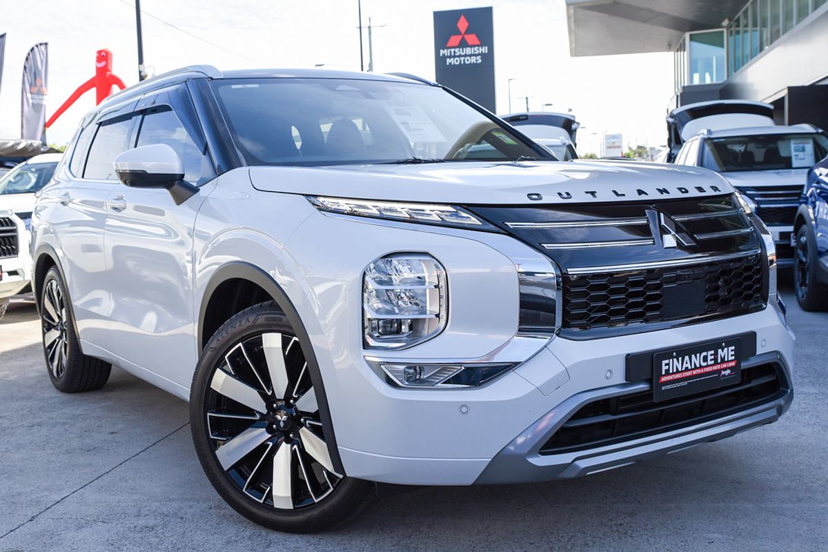 2025 Mitsubishi Outlander Exceed Tourer ZM