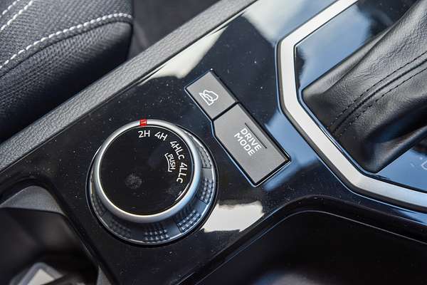 2025 Mitsubishi Triton GLS MV 4X4 thumb-14