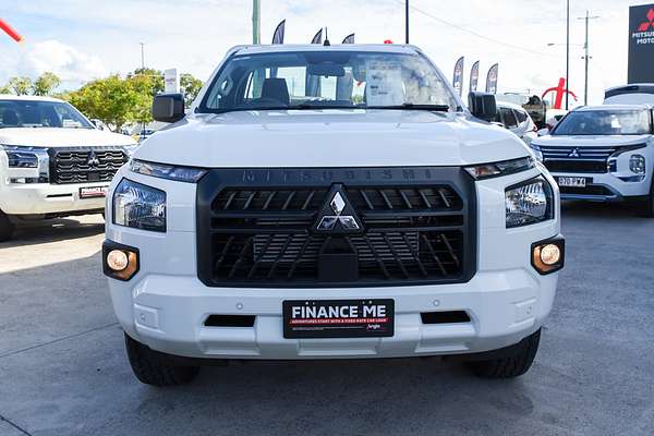 2025 Mitsubishi Triton GLX MV 4X4 thumb-2