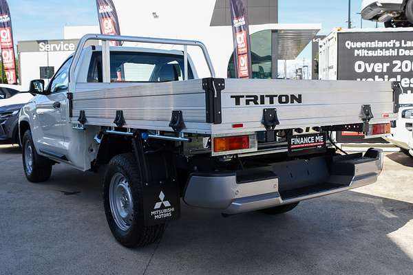 2025 Mitsubishi Triton GLX MV 4X4 thumb-5