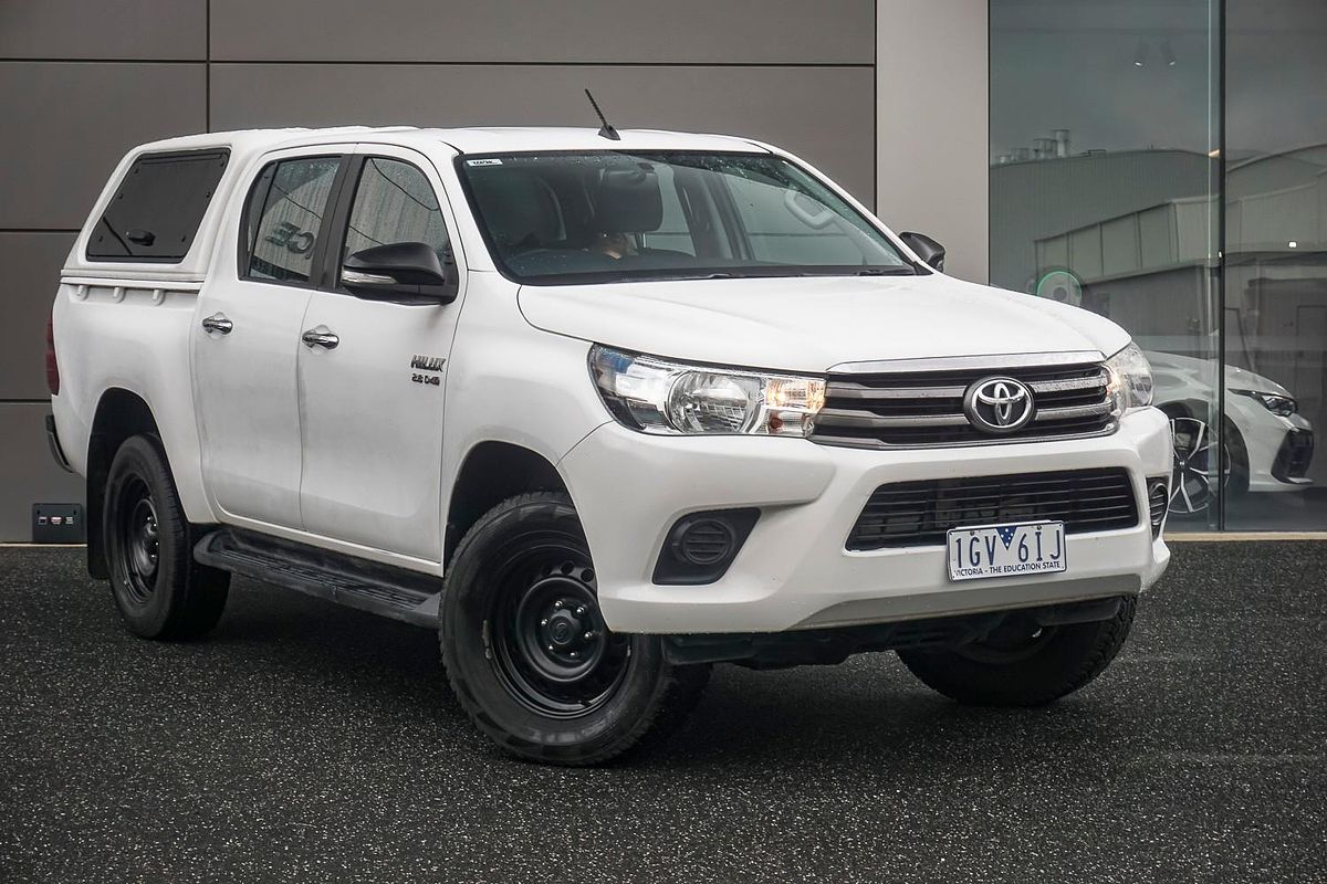 2015 Toyota Hilux SR GUN126R 4X4