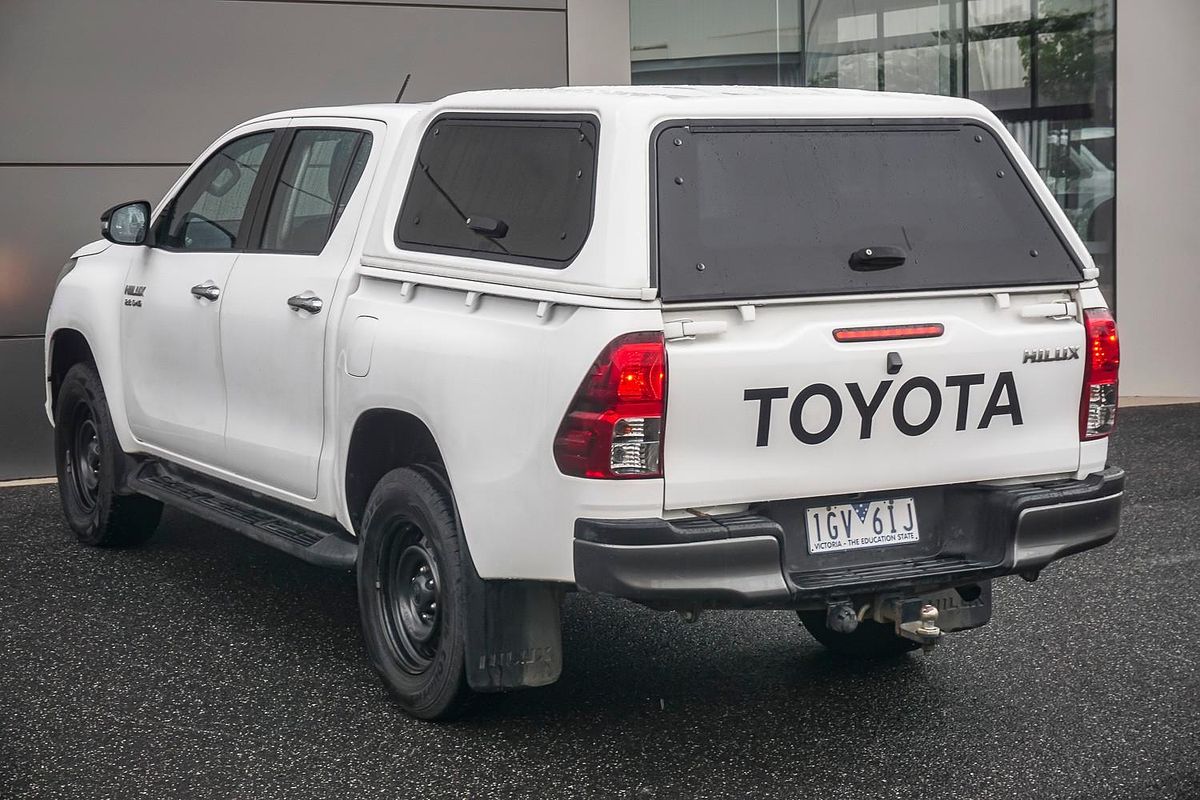 2015 Toyota Hilux SR GUN126R 4X4