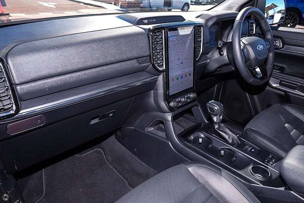 2025 Ford Everest Sport 2.0L thumb-9