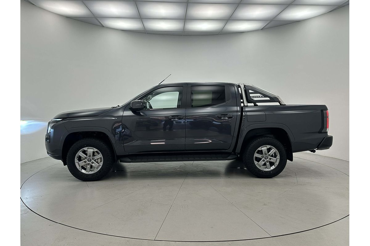 Nissan NAVARA 4X4 2.4 DSL AUTO DC ST Nissan NAVARA 4X4 2.4 DSL AUTO DC ST