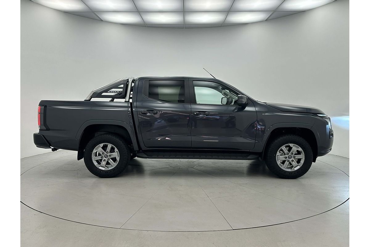 Nissan NAVARA 4X4 2.4 DSL AUTO DC ST