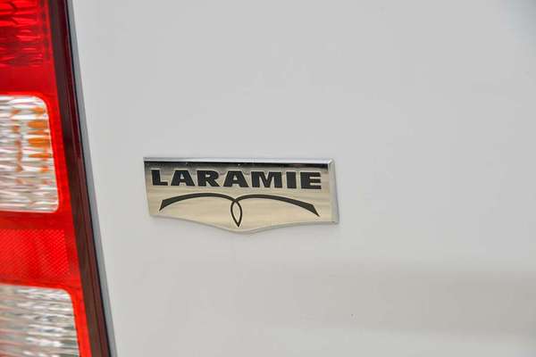 2018 RAM 1500 Laramie DS 4X4 SWB thumb-23