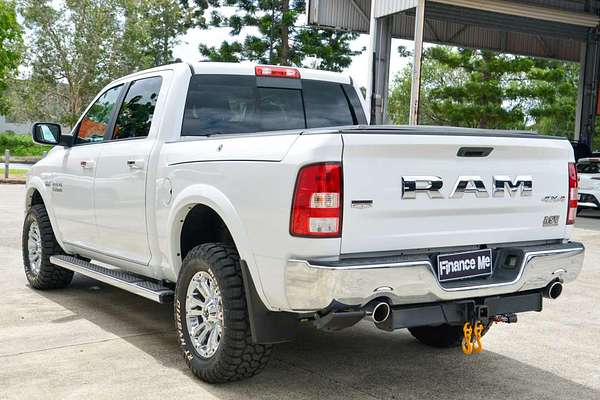 2018 RAM 1500 Laramie DS 4X4 SWB thumb-5