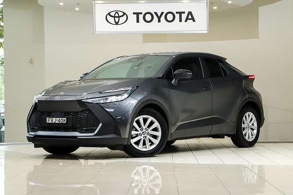 2025 Toyota C-HR GXL ZYX20R