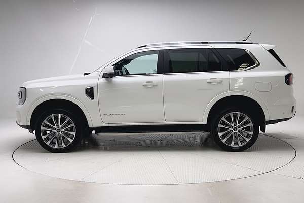 2024 Ford Everest Platinum 3.0L thumb-4