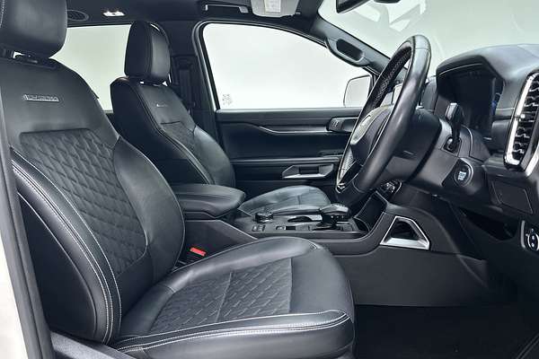 2024 Ford Everest Platinum 3.0L thumb-12