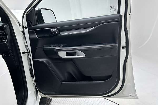 2024 Ford Everest Platinum 3.0L thumb-18