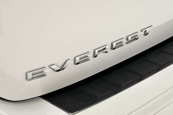 2024 Ford Everest Platinum 3.0L thumb-21