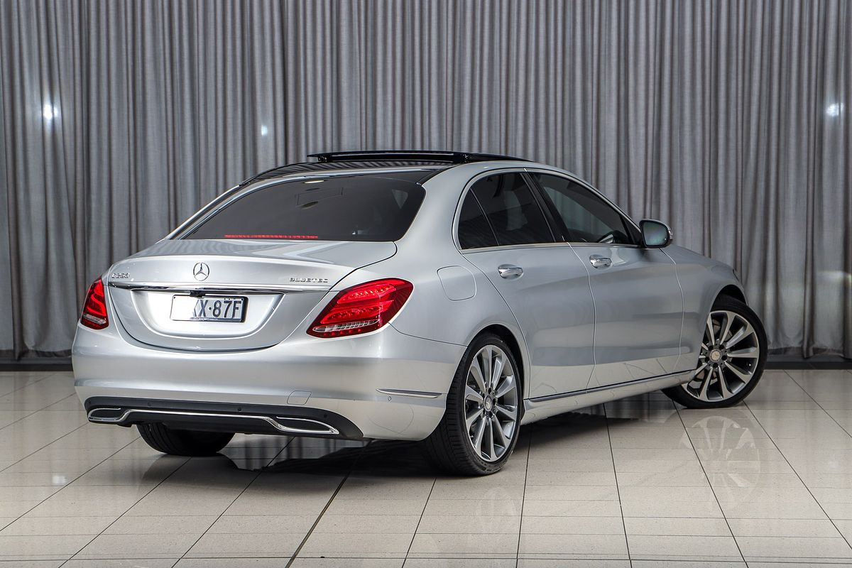 2014 Mercedes-Benz 250 BLUETEC 205