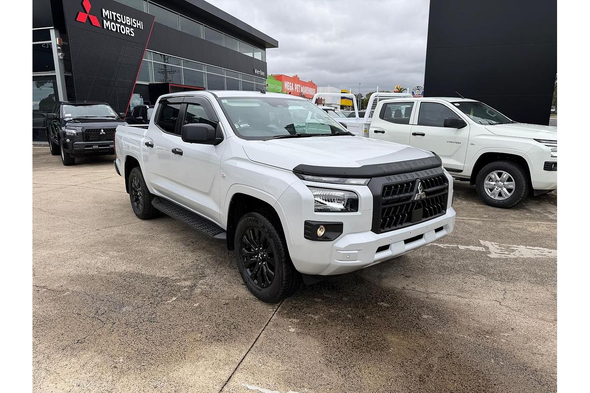 2025 Mitsubishi Triton GLX-R MV 4X4