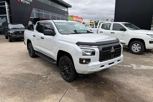 2025 Mitsubishi Triton GLX-R MV 4X4