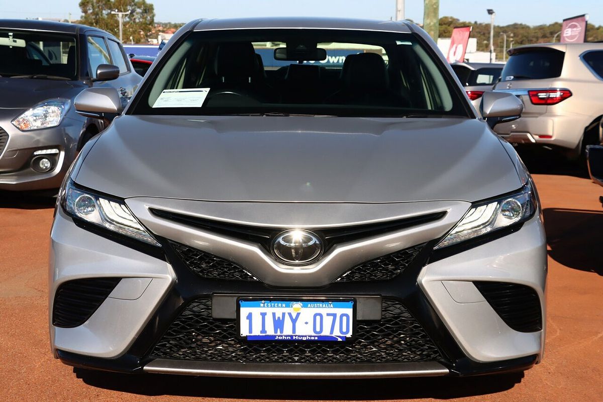 2019 Toyota Camry SX GSV70R