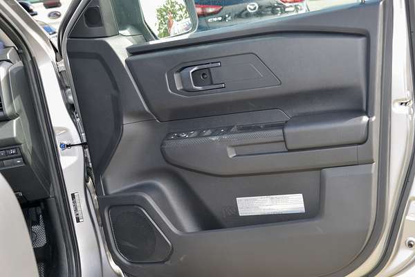 2025 Mitsubishi Triton GLX+ MV 4X4 thumb-15